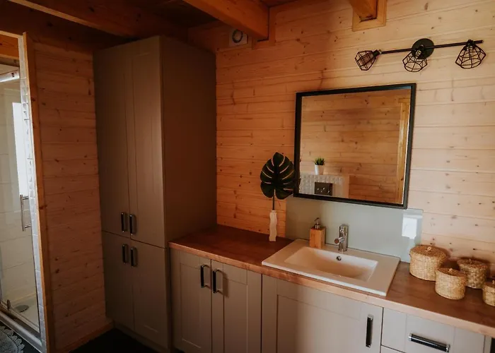 Letniskowy K. Gizycka Деревянный коттедж Kleszczewo (Gizycko)